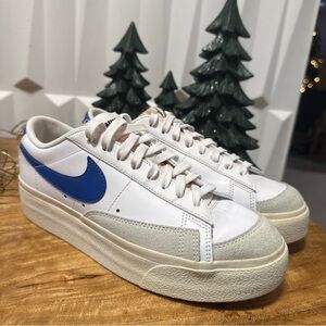 🔥 Nike Blazer Low ’77 Vintage DJ0292-107 White Blue – Women’s Size 8